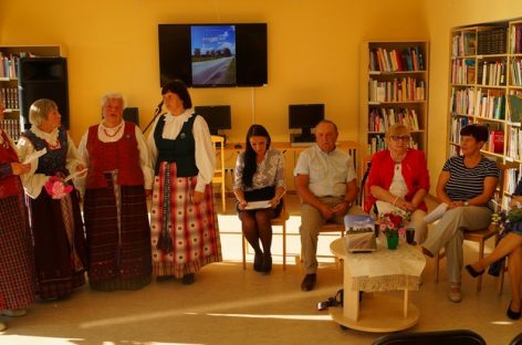 UNIKALI KNYGA APIE RADYŠČIAUS KAIMĄ