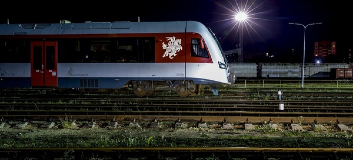 „Lietuvos geležinkeliuose“ užkištos landos korupcijai
